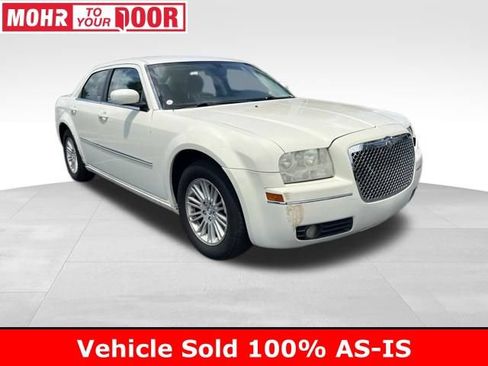 Used 2008 Chrysler 300 Touring w/ Comfort/Convenience Group RWD image 1