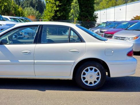 Used 2001 Buick Century Custom w/ Premium Pkg FWD image 6