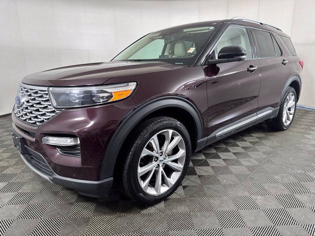 Used 2023 Ford Explorer Platinum w/ Technology Package AWD/4WD image 11