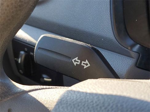 Used 2013 Ford Transit Connect XLT image 20