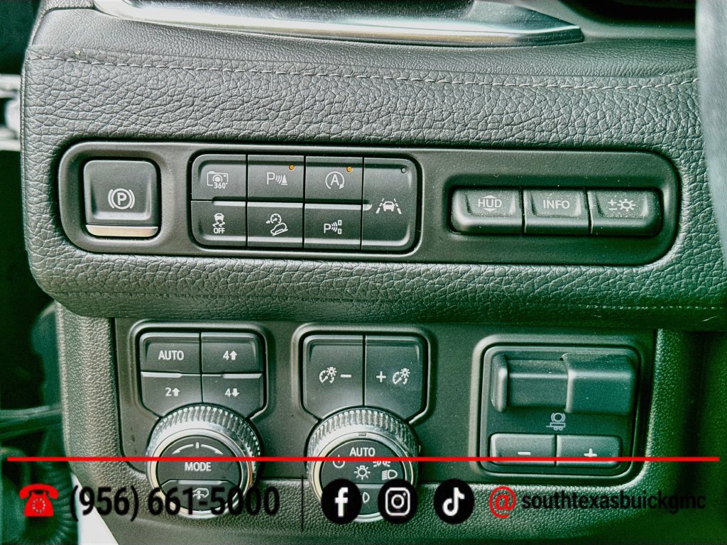 Used 2024 GMC Yukon Denali w/ Denali Reserve Package AWD/4WD image 25