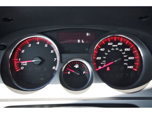 Used 2012 GMC Acadia SLE FWD image 14