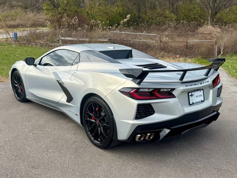 Used 2023 Chevrolet Corvette Stingray Convertible image 13