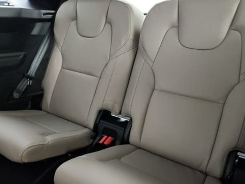 Certified 2026 Volvo XC90 B6 Ultra w/ Protection Package AWD/4WD image 34