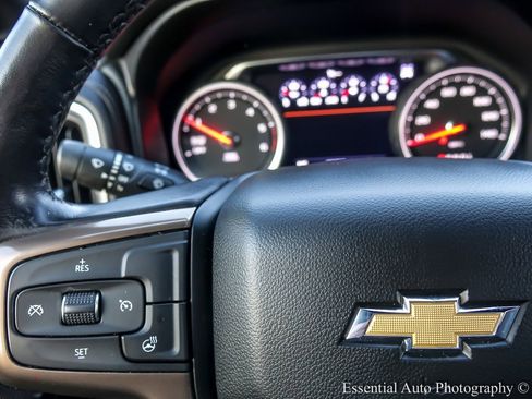 Used 2021 Chevrolet Silverado 1500 High Country image 18