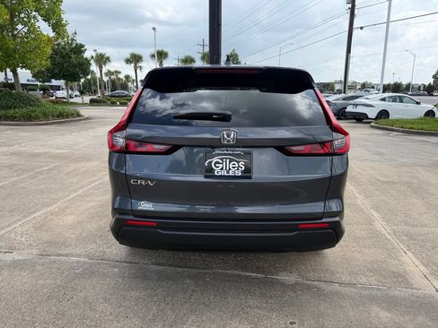 Used 2026 Honda CR-V EX image 4