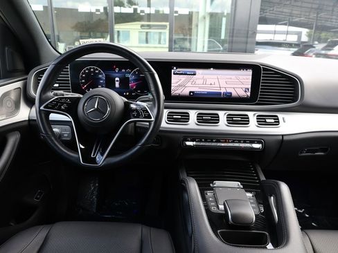 Used 2025 Mercedes-Benz GLE 350 4MATIC image 25