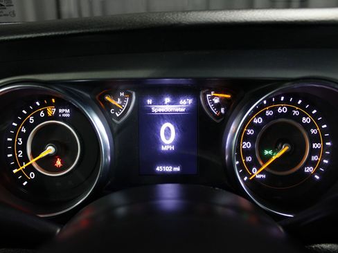 Used 2022 Jeep Wrangler Unlimited Sport AWD/4WD image 33