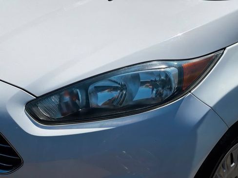 Used 2016 Ford Fiesta S FWD image 31