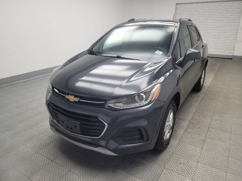 Used 2018 Chevrolet Trax LT w/ LT Convenience Package AWD/4WD image 15