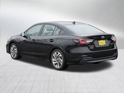 Used 2023 Subaru Legacy Limited image 5