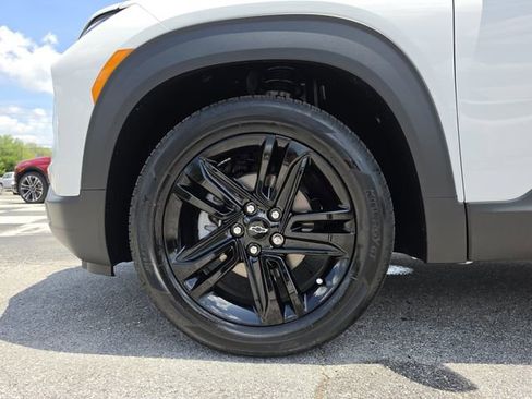 New 2026 Chevrolet TrailBlazer LT FWD image 35