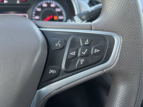 Used 2022 Chevrolet Malibu LT image 31