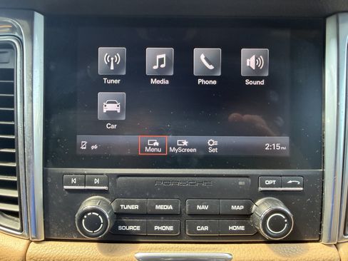 Used 2018 Porsche Macan AWD/4WD image 19