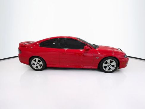 Used 2006 Pontiac GTO Base image 8