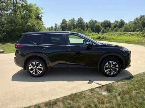 Used 2023 Nissan Rogue SV AWD/4WD image 10