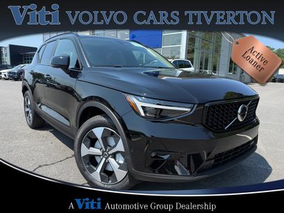 Used 2026 Volvo XC40 B5 Plus w/ Protection Package Premier