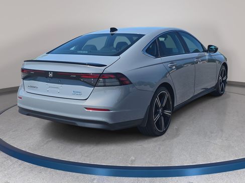 Used 2023 Honda Accord Sport image 5