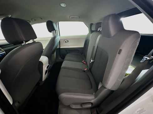 Used 2024 Hyundai Ioniq 5 SE RWD image 26