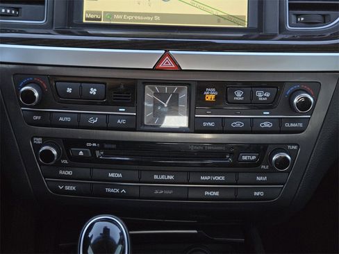 Used 2017 Genesis G80 3.8 w/ Option Group 02 image 14