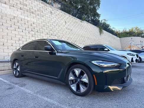 Used 2024 BMW i4 eDrive35 w/ Premium Package RWD image 3