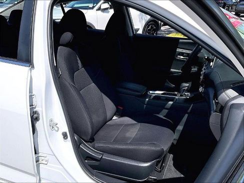Certified 2024 Nissan Sentra SV FWD image 11