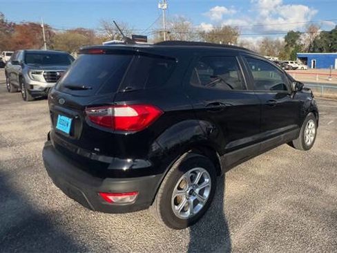 Used 2021 Ford EcoSport SE image 8