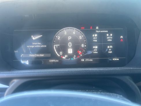 Used 2024 Land Rover Defender 110 S AWD/4WD image 11