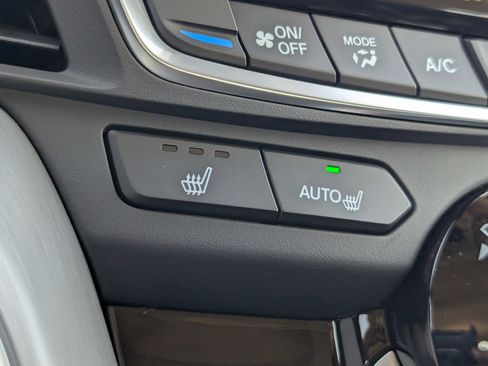 Certified 2025 Acura TLX w/ Technology Package image 19