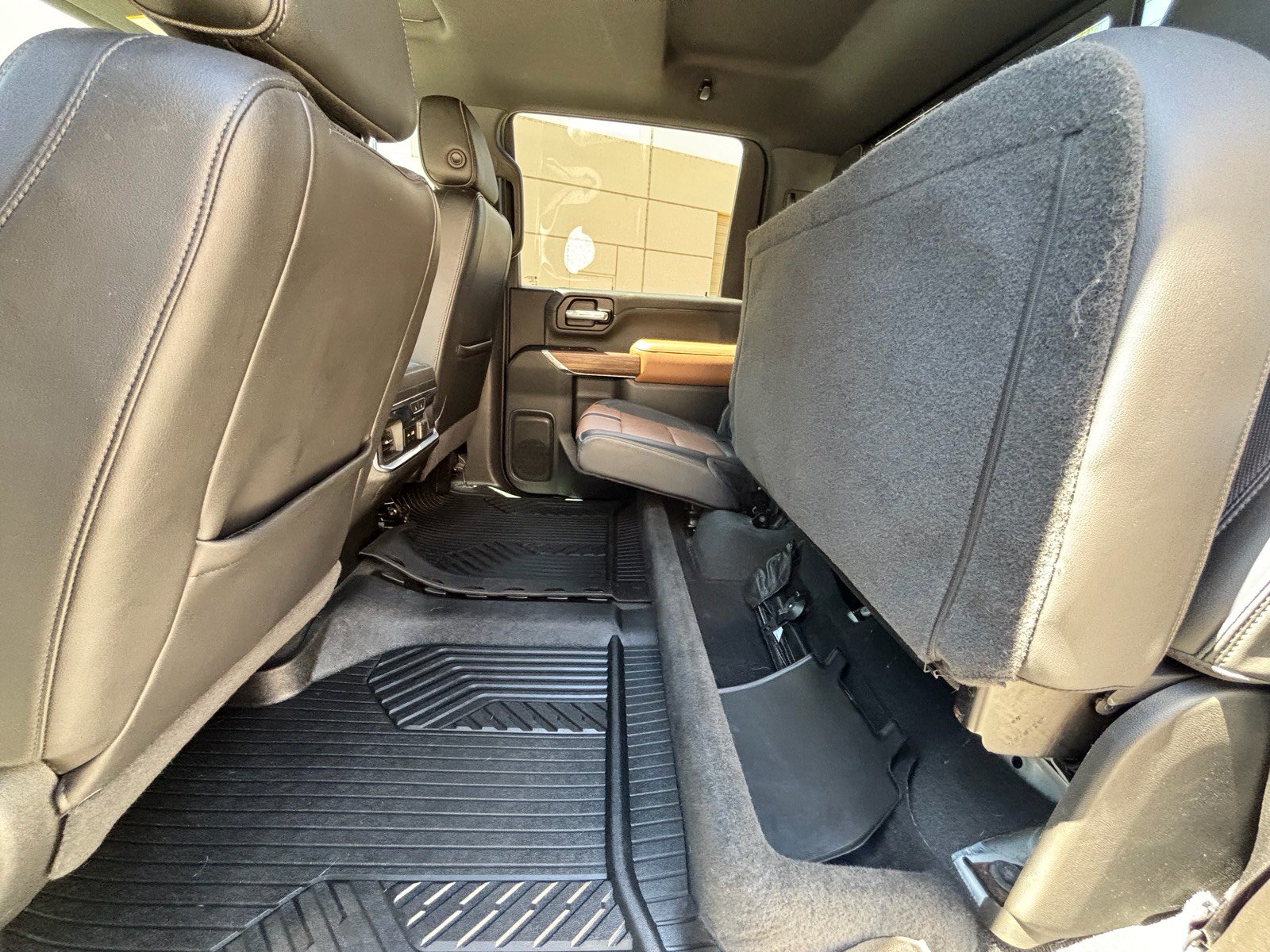Used 2021 Chevrolet Silverado 2500 High Country w/ Z71 Off-Road Package AWD/4WD image 27