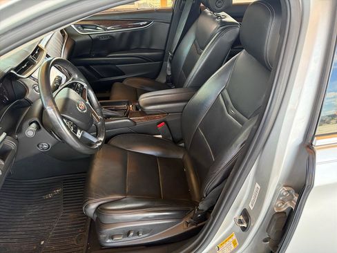 Used 2015 Cadillac XTS Luxury w/ Driver Awareness Package FWD image 11