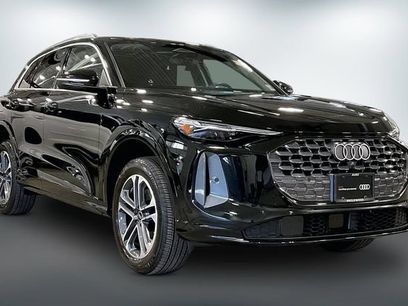 Certified 2025 Audi Q5 Premium w/ Premium Plus
