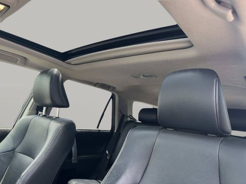 Used 2017 Toyota 4Runner Limited AWD/4WD image 33