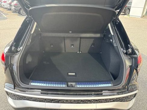 New 2026 Audi Q3 quattro 2.0T AWD/4WD image 30