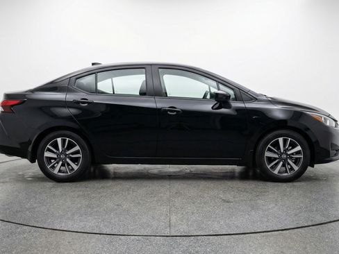 Used 2025 Nissan Versa SV FWD image 11