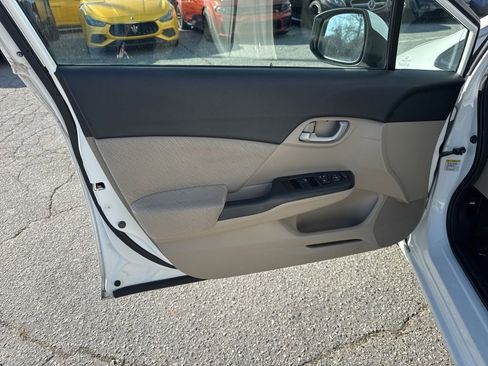 Used 2013 Honda Civic LX image 22