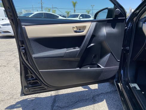 Used 2015 Toyota Corolla LE w/ Protection Package FWD image 15