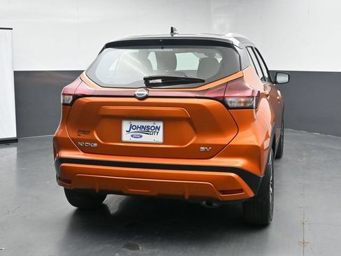 Used 2024 Nissan Kicks SV FWD image 8