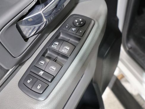Used 2017 RAM 1500 Big Horn AWD/4WD image 14