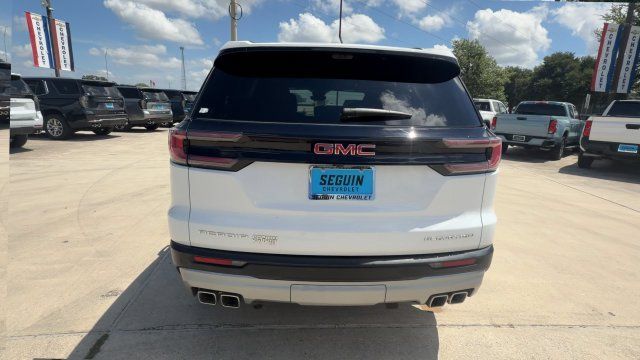 Certified 2026 GMC Acadia Elevation w/ Elevation Premium Package FWD image 7