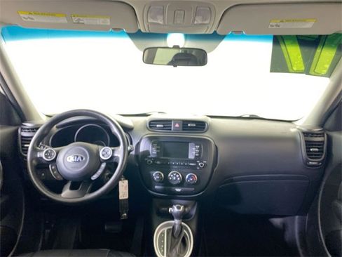 Used 2017 Kia Soul image 33