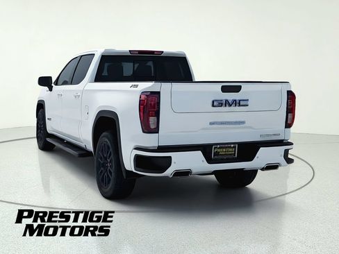 Used 2022 GMC Sierra 1500 Elevation w/ Elevation Premium Package AWD/4WD image 6