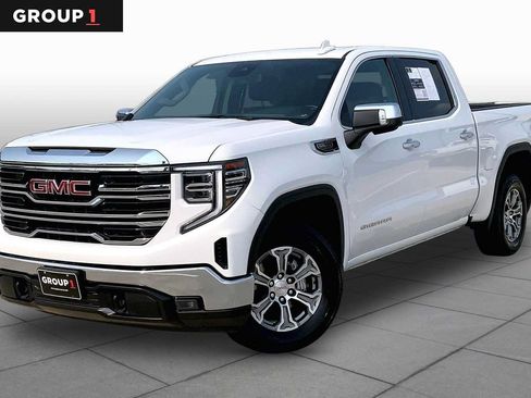 Used 2025 GMC Sierra 1500 SLT RWD image 1