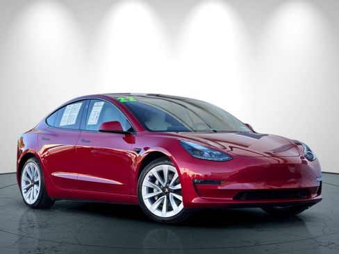 Used 2022 Tesla Model 3 Long Range image 2