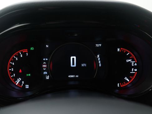 Used 2022 Dodge Durango GT image 31