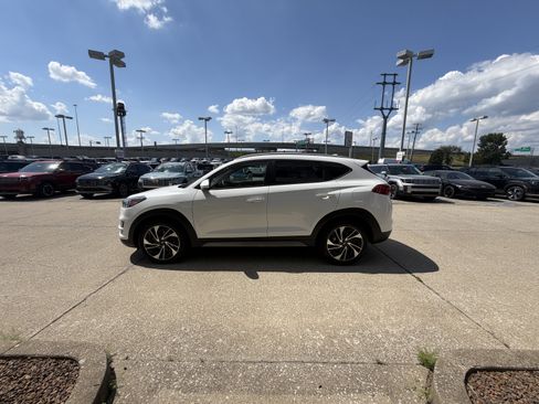 Used 2021 Hyundai Tucson Sport w/ Cargo Package FWD image 15