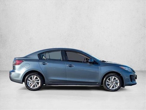 Used 2013 MAZDA MAZDA3 i Touring image 4