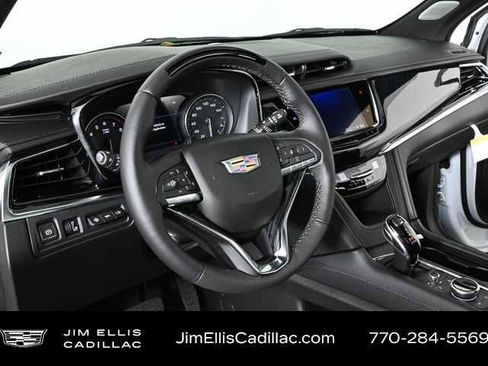 New 2025 Cadillac XT6 Premium Luxury w/ Technology Package image 6