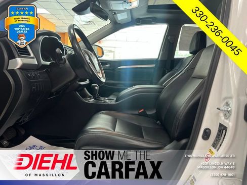 Used 2018 Toyota Highlander XLE AWD/4WD image 20
