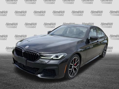 Certified 2023 BMW M550i xDrive w/ Executive Package AWD/4WD image 5